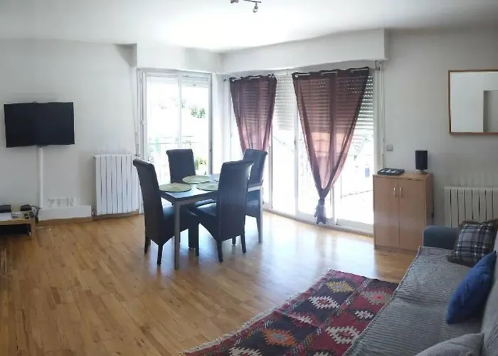 Apartment In Arcachon